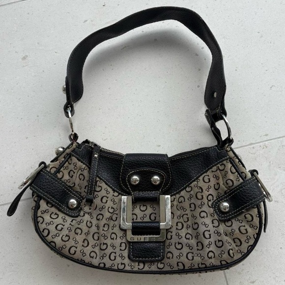 GUESS Vintage Black and Grey Monogram Women's Bag - Great Condition - Picture 1 of 8